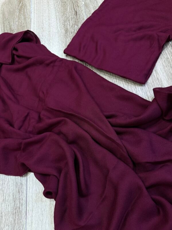 Maroon elegance modal - Image 3