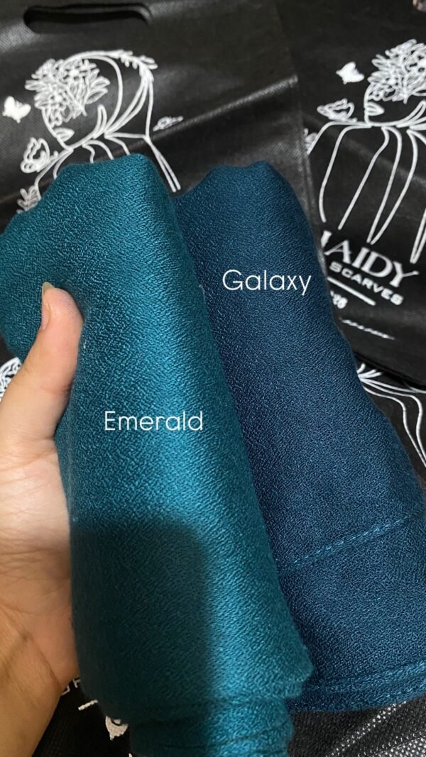 Emerald elegance modal - Image 2