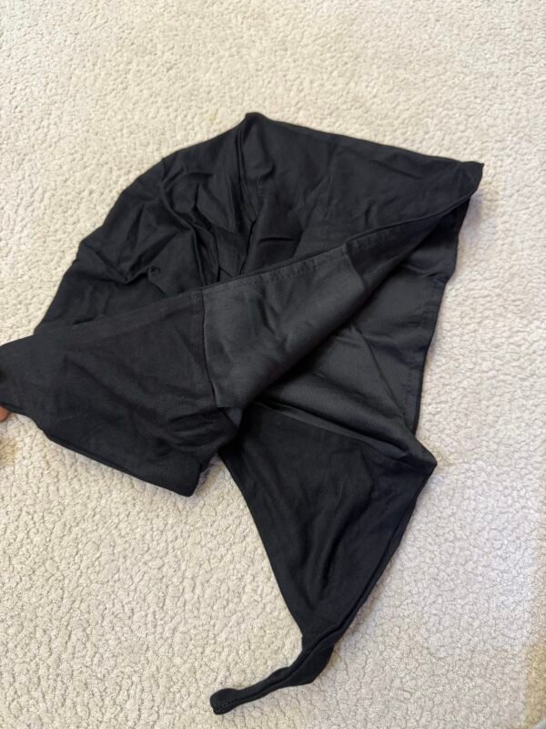 Tie bonnet with silk - Image 3