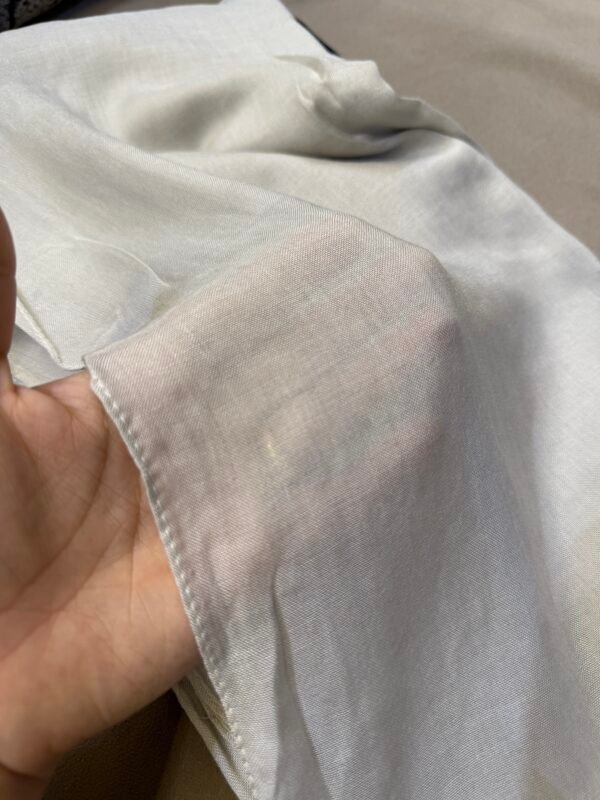 Light nude linen kuwaity