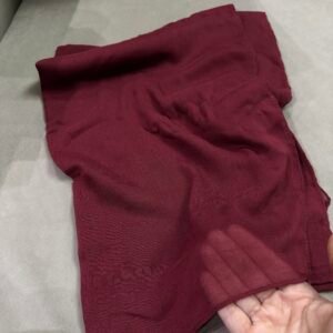 Burgundy linen kuwaity