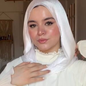 Satin kuwait-lady